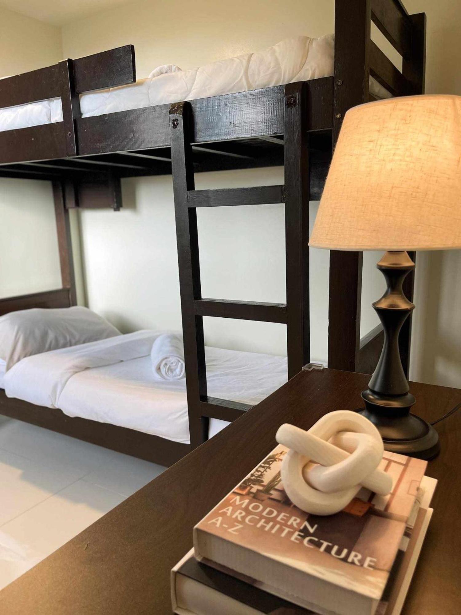 Cozy Pine Suites Baguio City Esterno foto