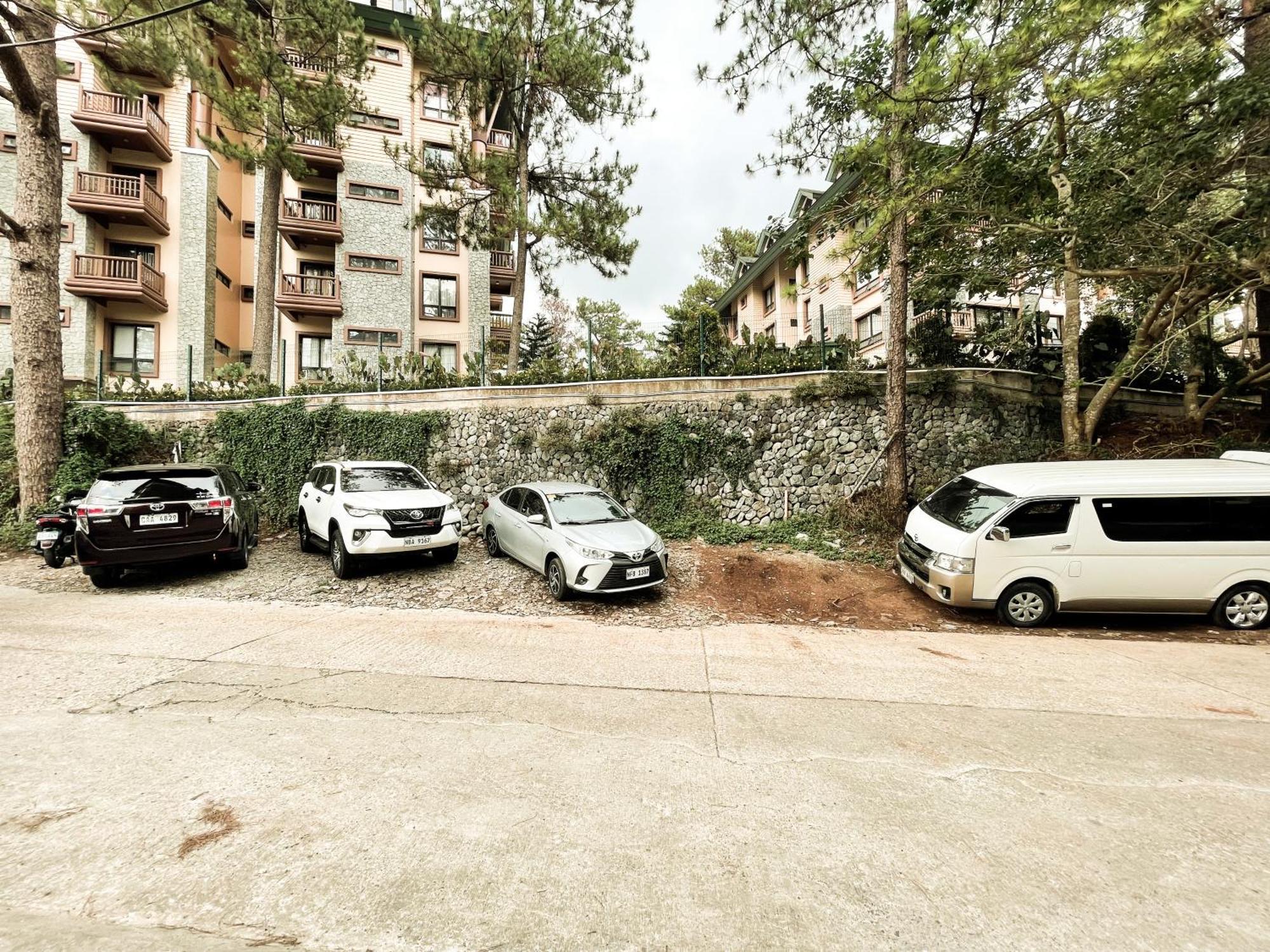 Cozy Pine Suites Baguio City Esterno foto