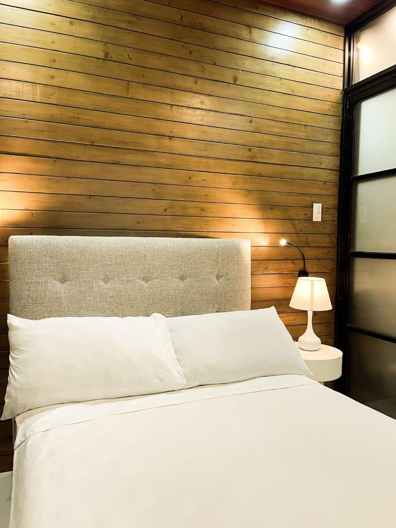 Cozy Pine Suites Baguio City Esterno foto